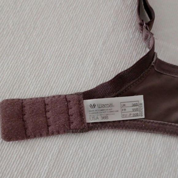 Wacoal Finishing Touch Contour Bra, size 36B - Picture 10 of 12